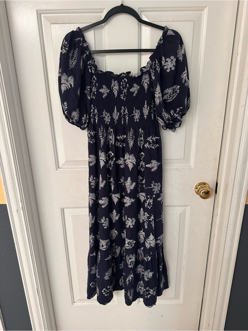 Pomander Place Tuckernuck Beaufort Botanical Hannah Dress Smocked Midi size S - Picture 2 of 5